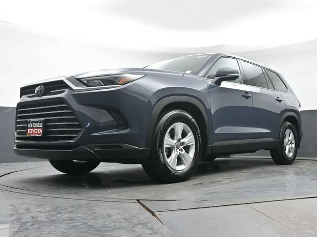 Certified 2026 Toyota Grand Highlander AWD image 31