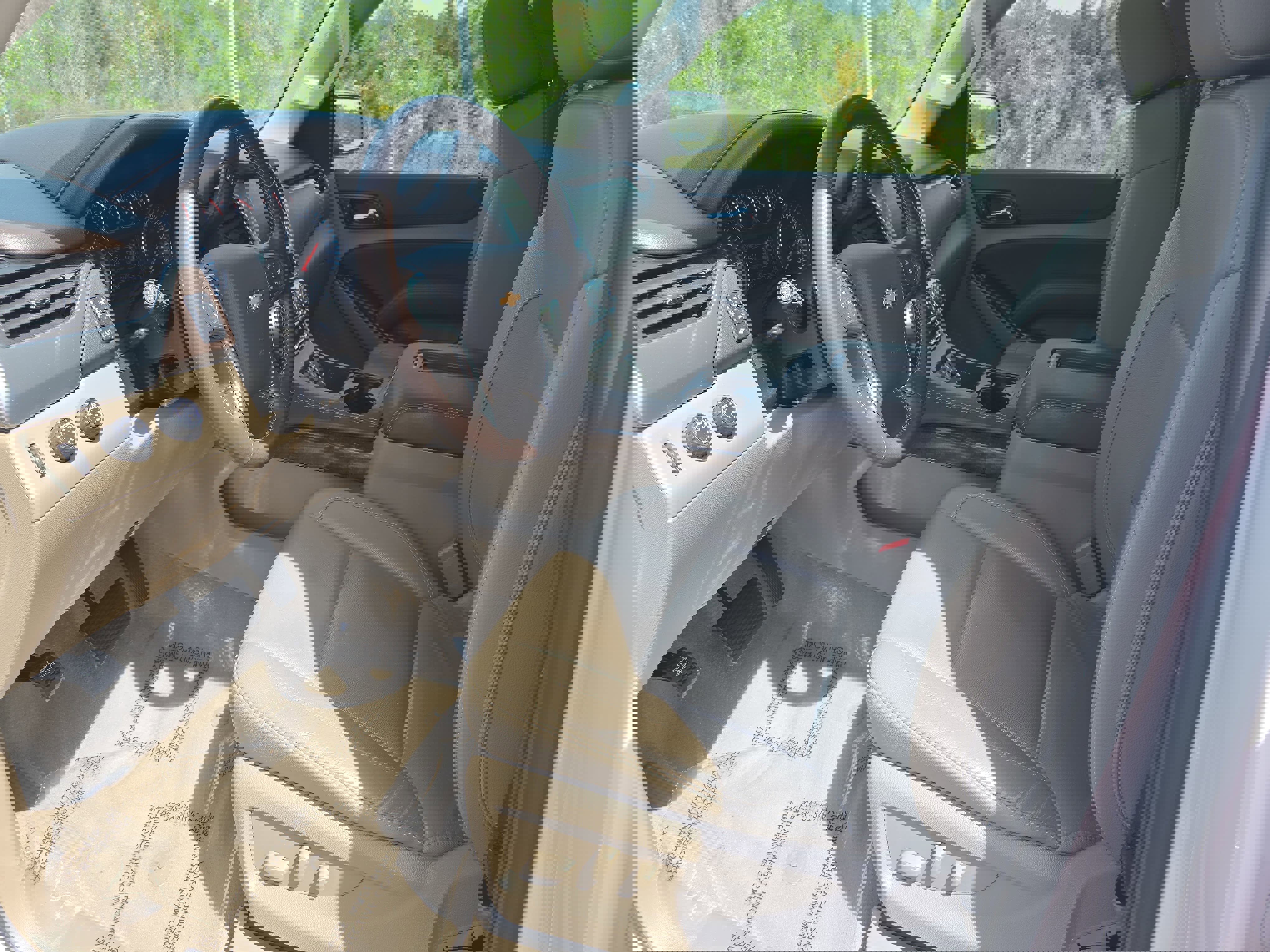 Used 2019 Chevrolet Tahoe LT AWD/4WD image 17