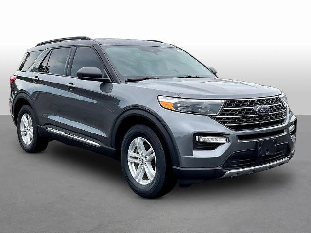 Certified 2023 Ford Explorer XLT w/ Equipment Group 202A AWD/4WD image 1