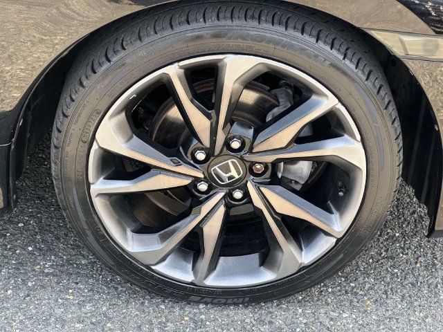 Used 2019 Honda Civic Sport image 8