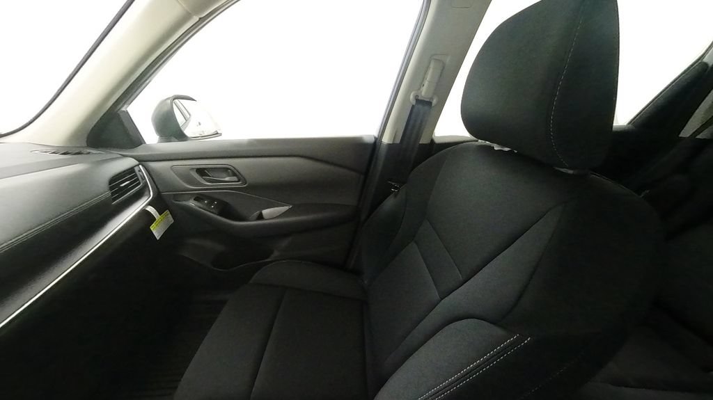 Certified 2024 Nissan Rogue S AWD/4WD image 15