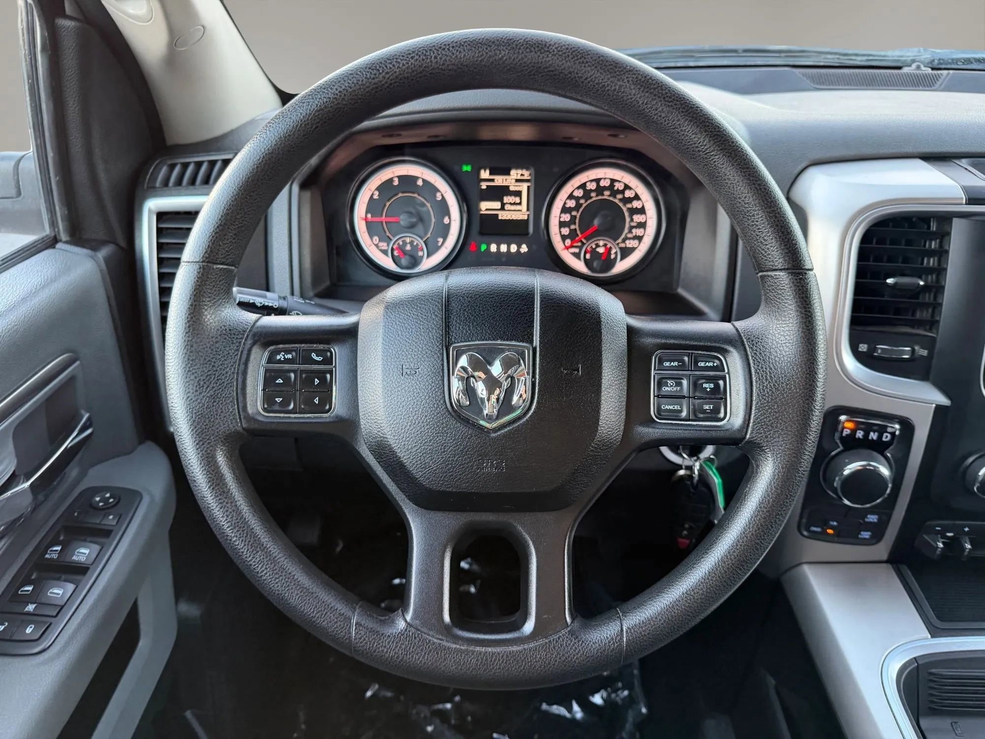 Used 2017 RAM 1500 Classic SLT AWD/4WD image 19