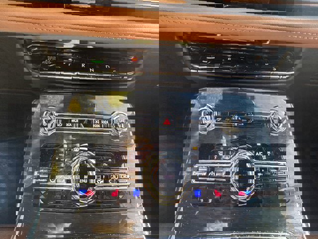 Used 2023 Lincoln Nautilus Black Label w/ Cargo Utility Package image 18