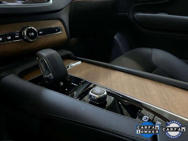 Used 2025 Volvo XC90 B6 Plus image 57