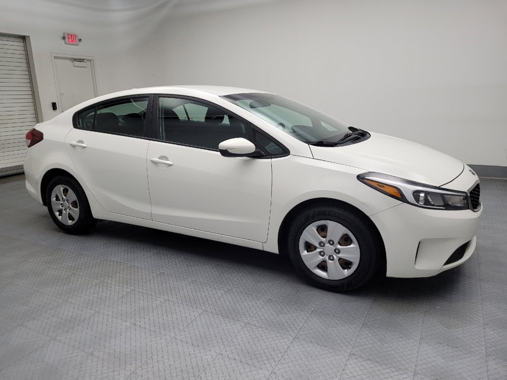 Used 2018 Kia Forte LX FWD image 11