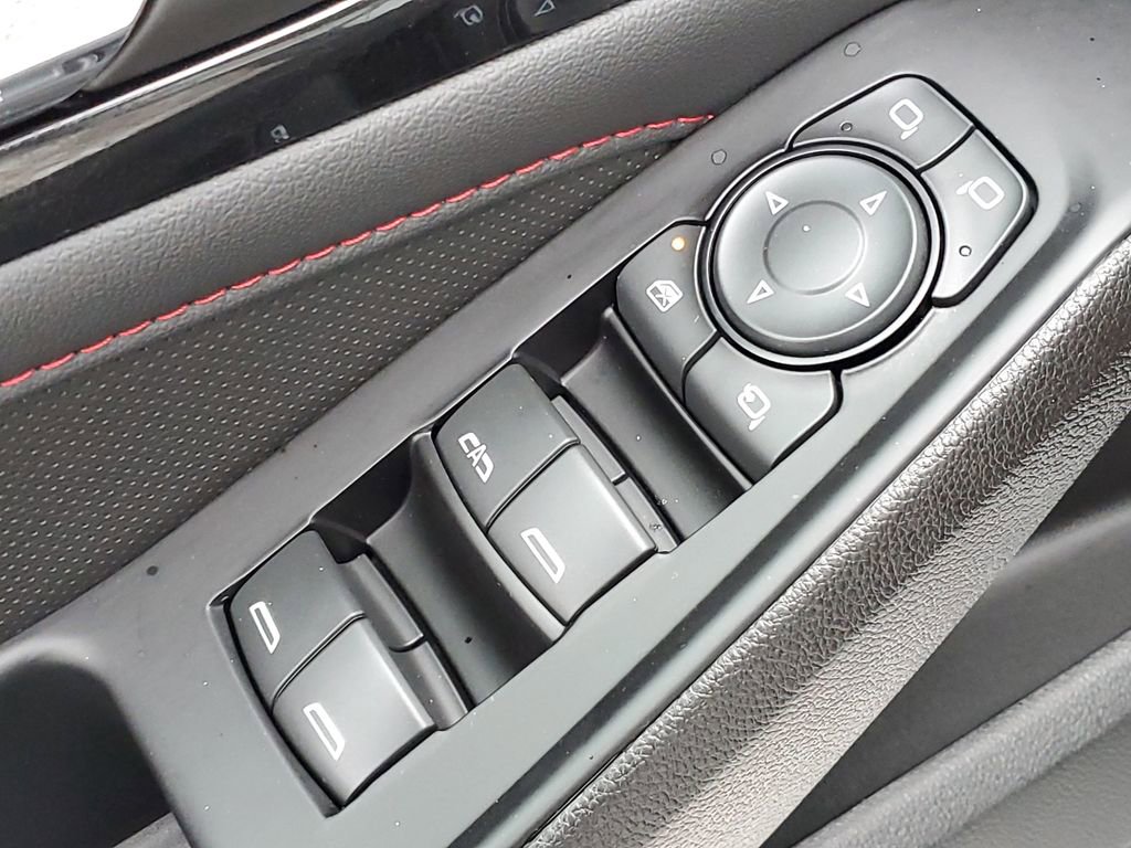 Certified 2023 Chevrolet Traverse RS image 25