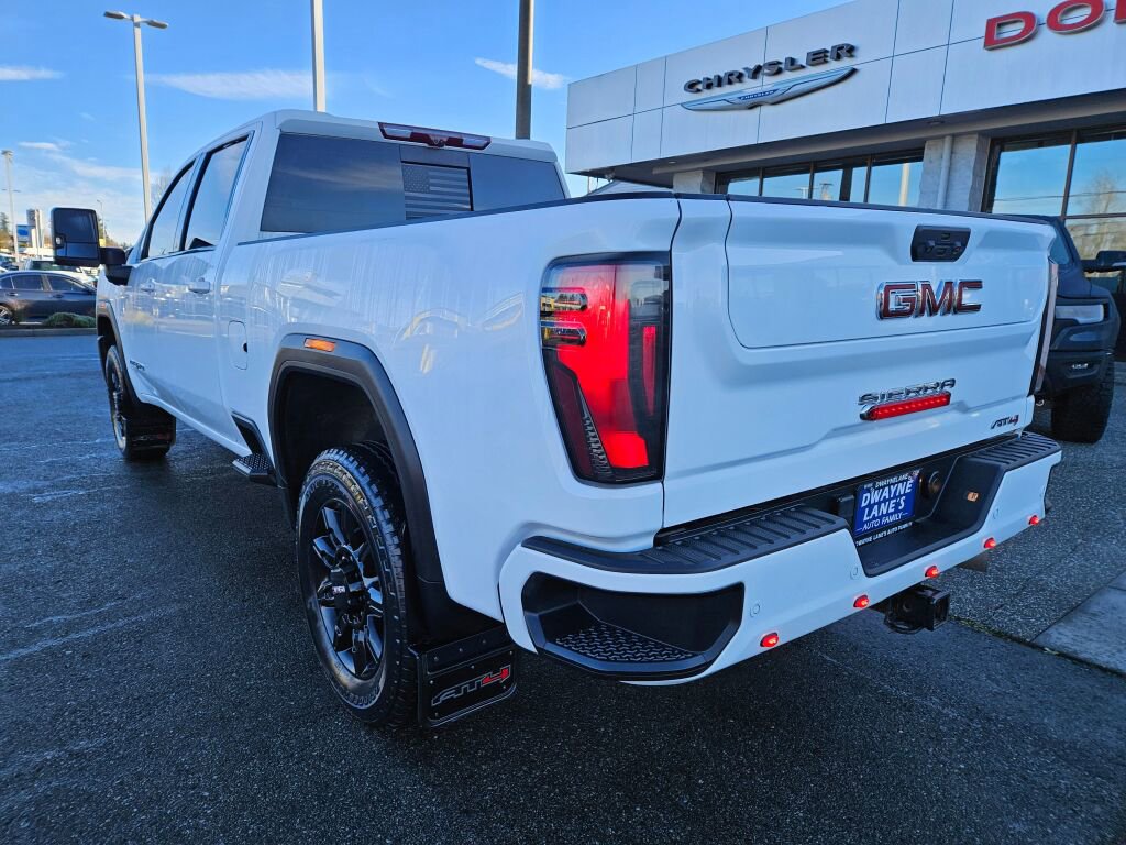 Used 2024 GMC Sierra 3500 AT4 w/ AT4 Premium Plus Package image 3
