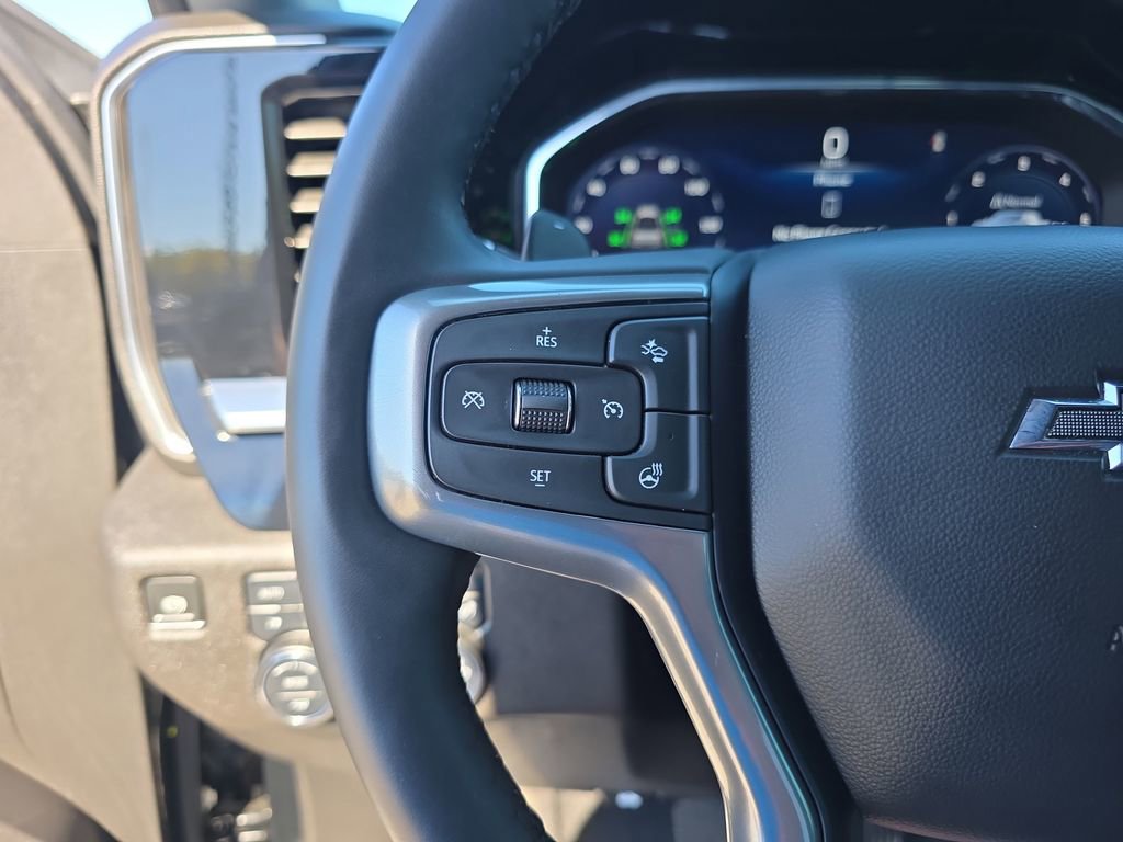 Used 2025 Chevrolet Silverado 1500 RST image 21