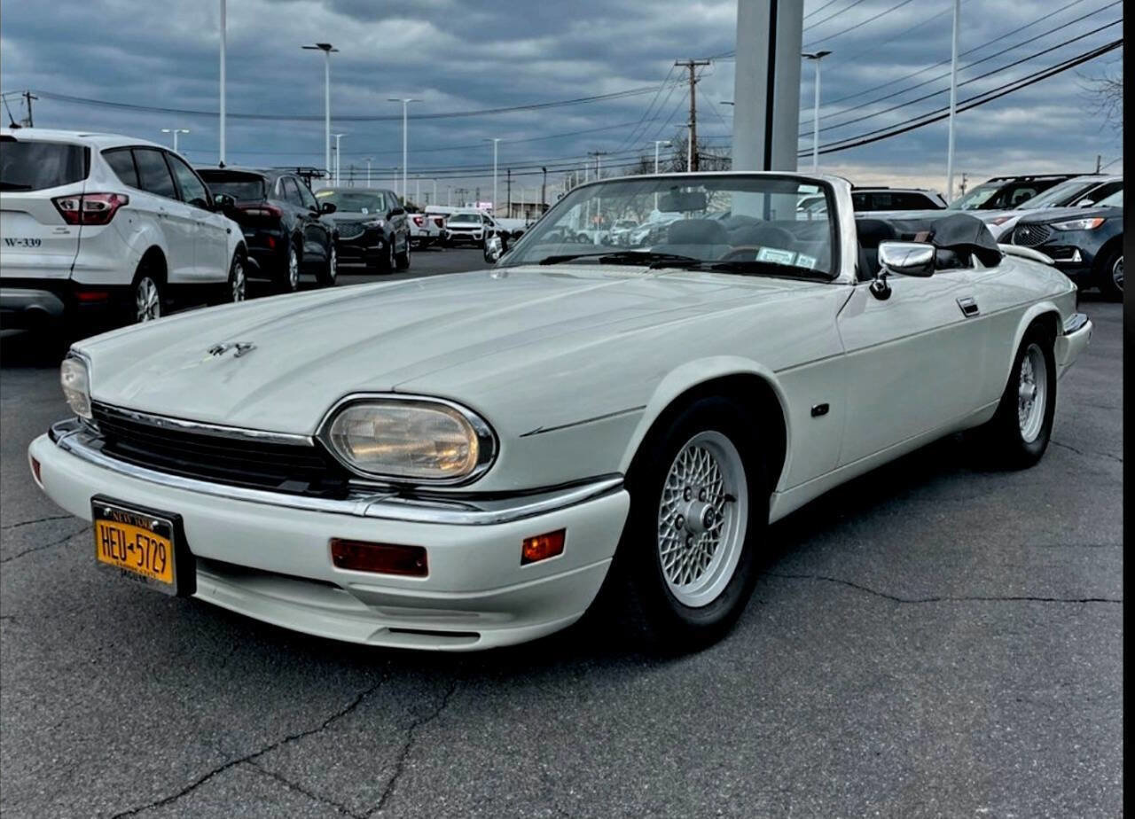 Used 1994 Jaguar XJS 4.0 Convertible RWD image 2