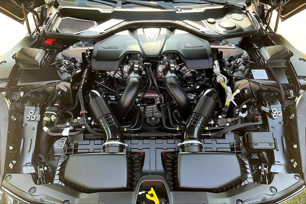 New 2026 Maserati GranCabrio Modena AWD/4WD image 11