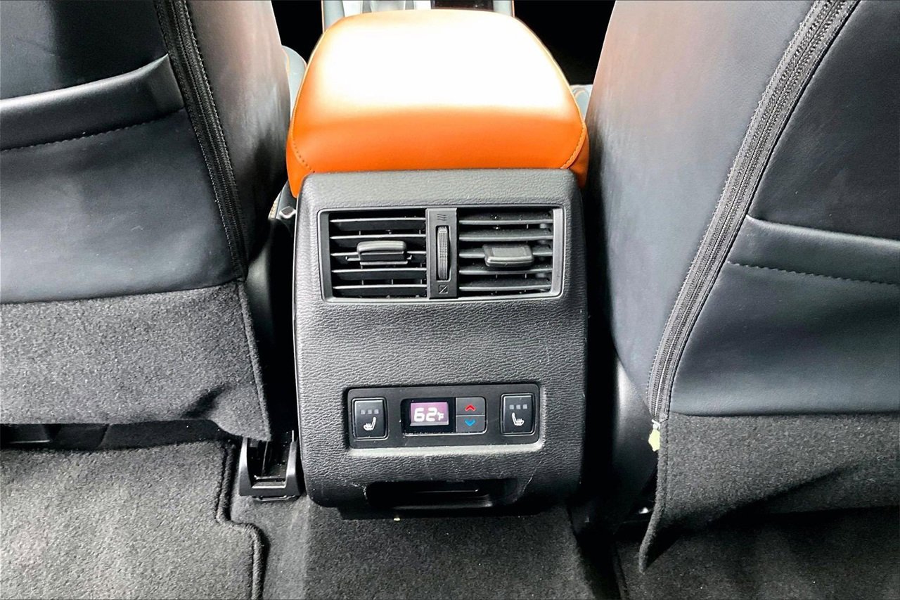 Used 2022 Mitsubishi Outlander SEL image 16