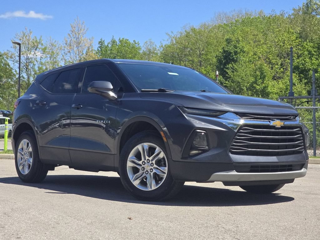 Used 2022 Chevrolet Blazer LT w/ LPO, Cargo Package FWD image 2