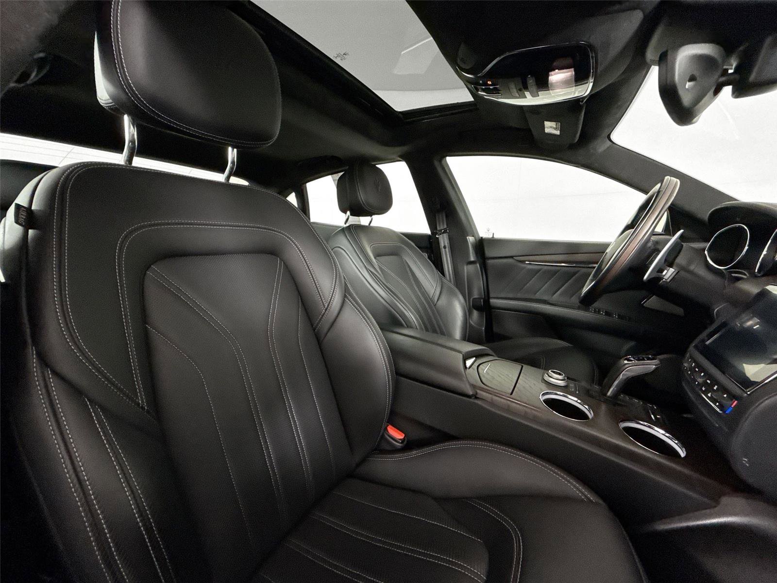 Used 2020 Maserati Quattroporte GTS GranLusso image 45