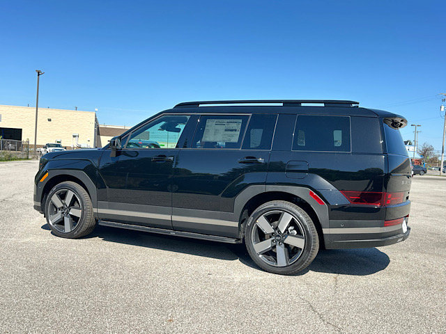Used 2027 Hyundai Santa Fe Limited AWD/4WD image 10
