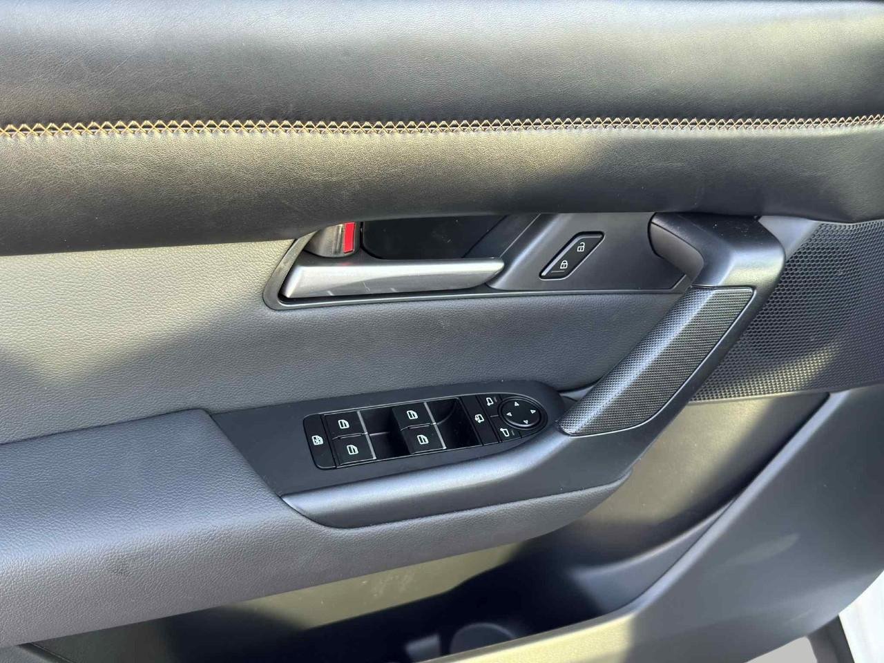 New 2025 MAZDA CX-50 AWD 2.5 Turbo w/ Weather Package image 9