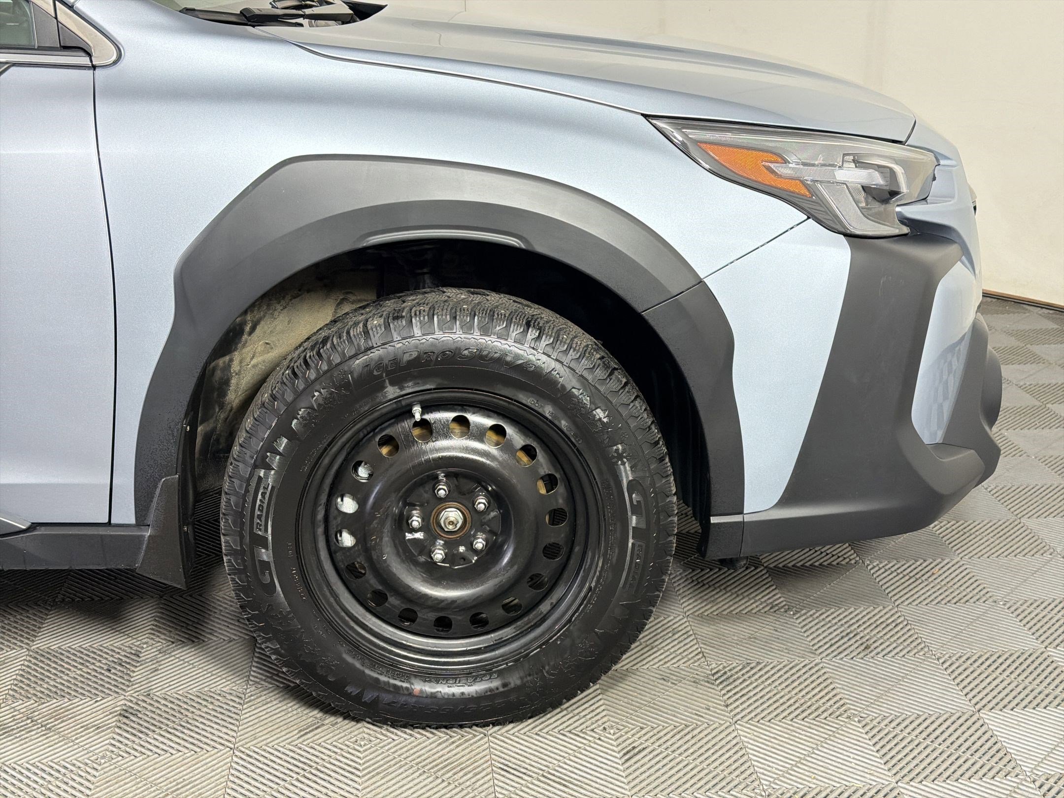 Used 2023 Subaru Outback Premium w/ Popular Package #1 AWD/4WD image 12