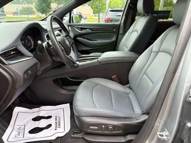 Certified 2023 Buick Enclave Essence w/ Sport Touring Edition AWD/4WD image 23