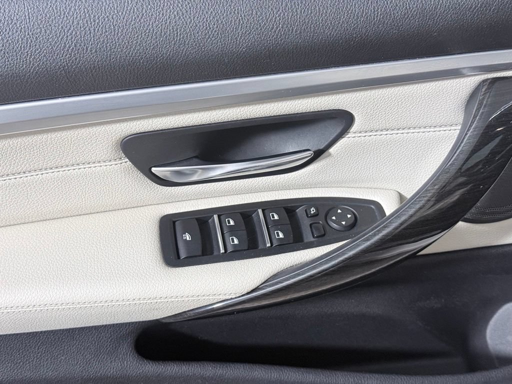 Used 2018 BMW 440i xDrive Convertible AWD/4WD image 23