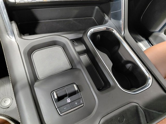 Used 2025 GMC Sierra 2500 Denali Ultimate image 46