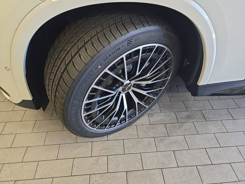 New 2026 Mercedes-Benz GLC 43 AMG 4MATIC Coupe image 34