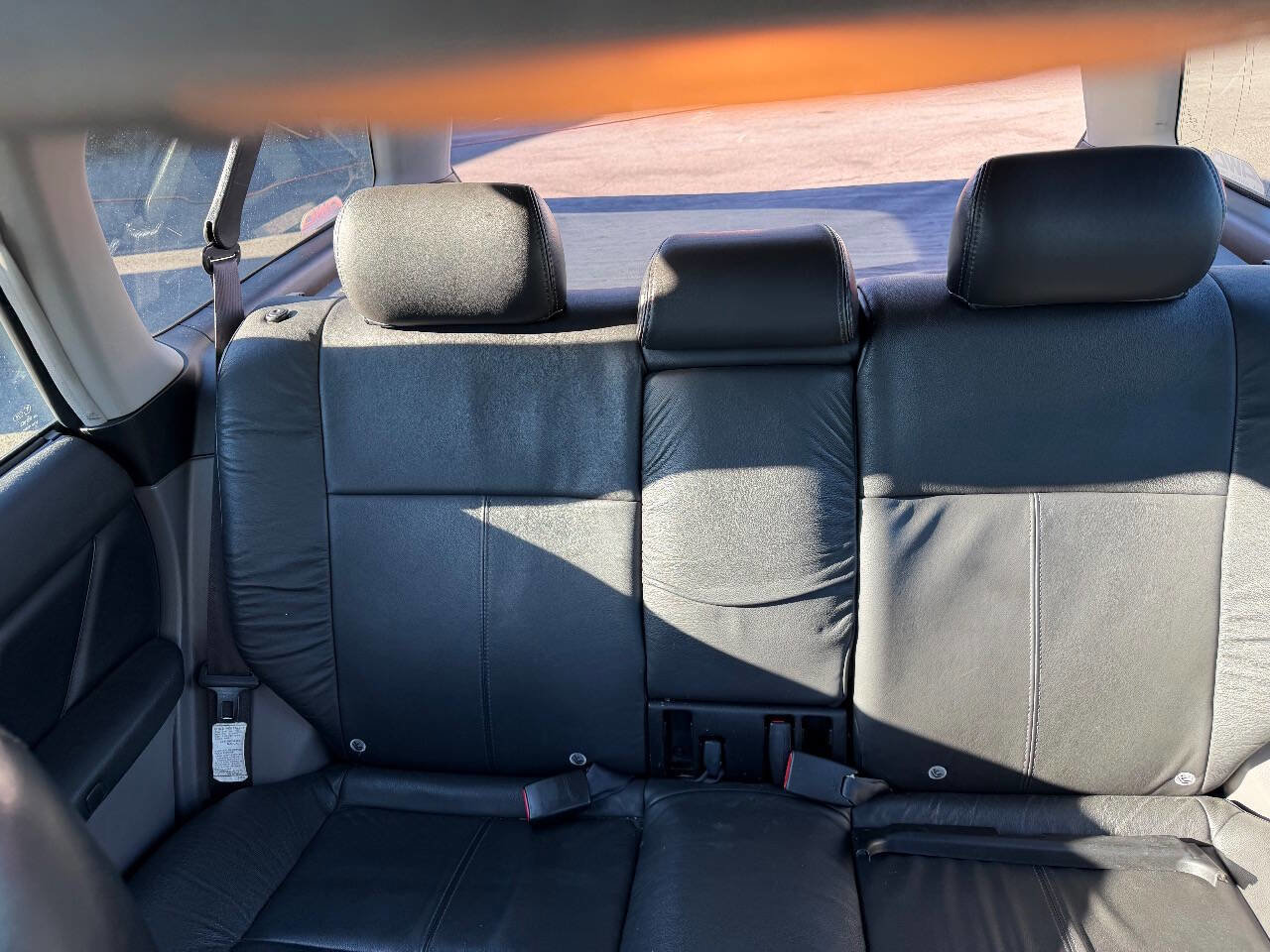 Used 2003 Subaru Outback H6 image 22