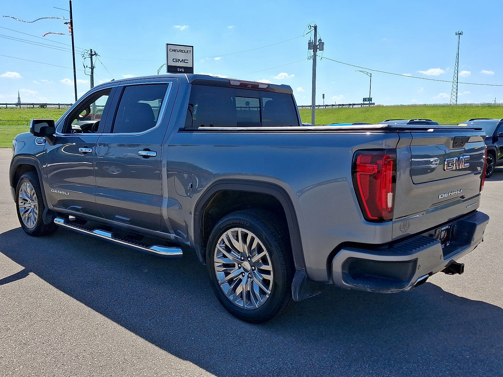 Used 2019 GMC Sierra 1500 Denali w/ Denali Ultimate Package AWD/4WD image 22