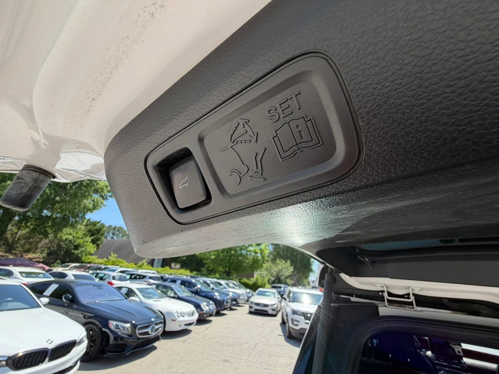Used 2018 Lincoln Navigator Reserve w/ Technology Package AWD/4WD image 38