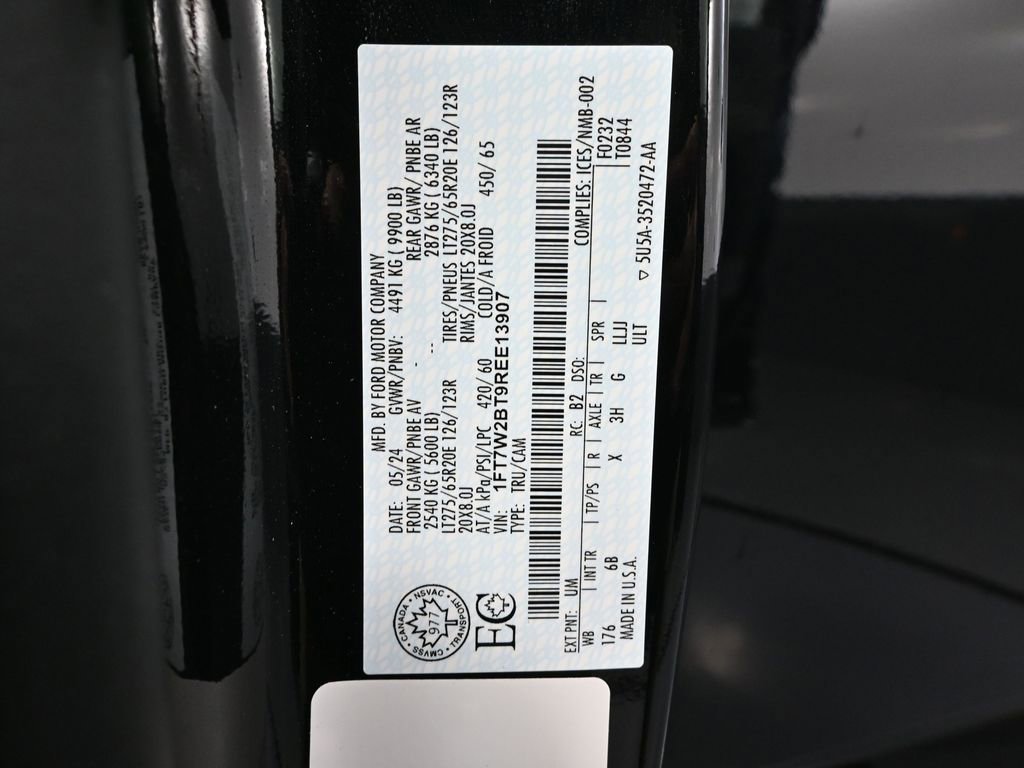Used 2024 Ford F250 Lariat w/ Black Appearance Package image 51