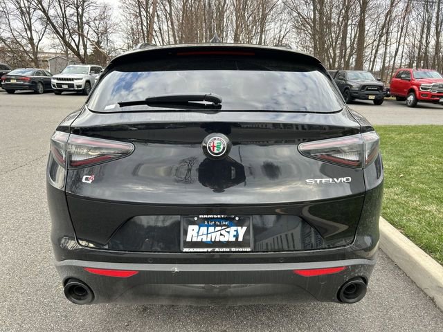 New 2026 Alfa Romeo Stelvio Sprint AWD/4WD image 16