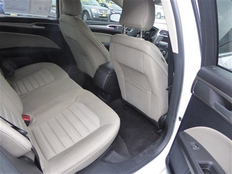 Used 2019 Ford Fusion S image 18