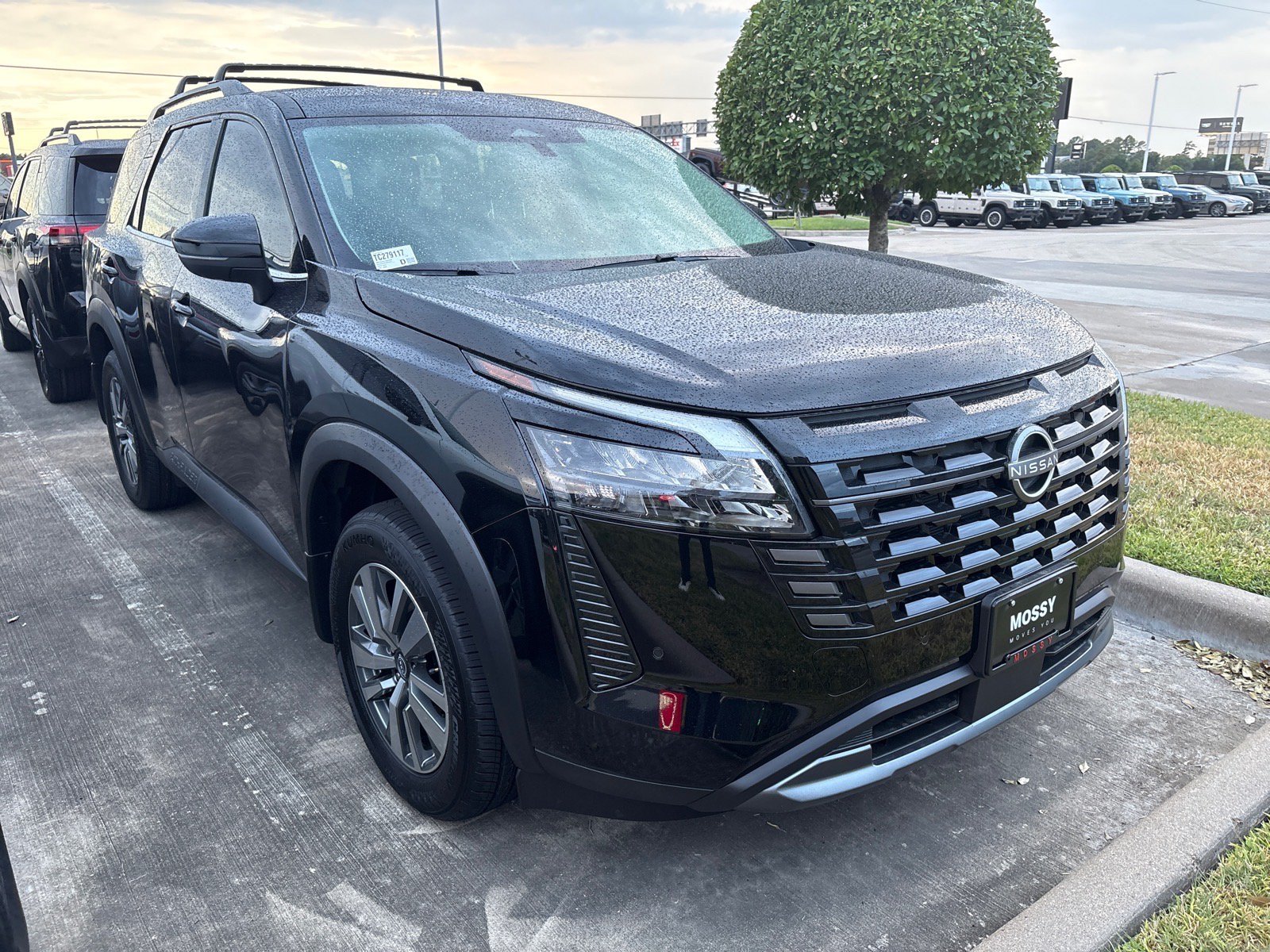 New 2026 Nissan Pathfinder SL