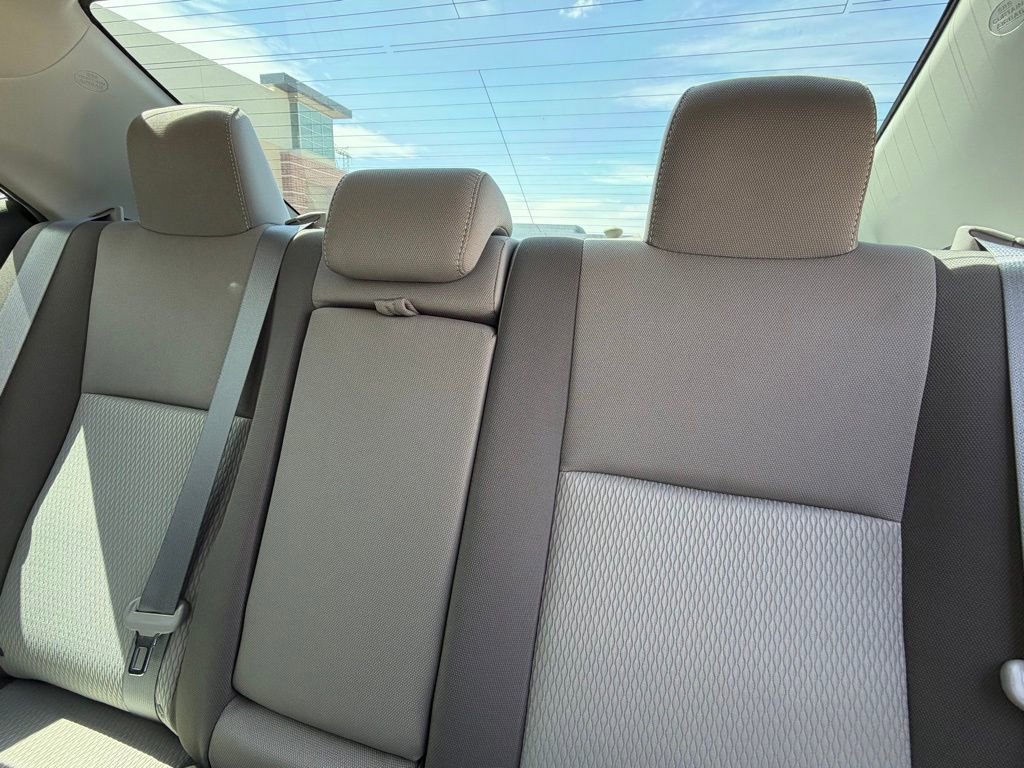 Used 2019 Toyota Corolla LE w/ Carpet Mat Package (TMS) image 7
