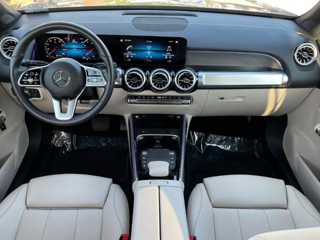 Certified 2023 Mercedes-Benz GLB 250 image 4