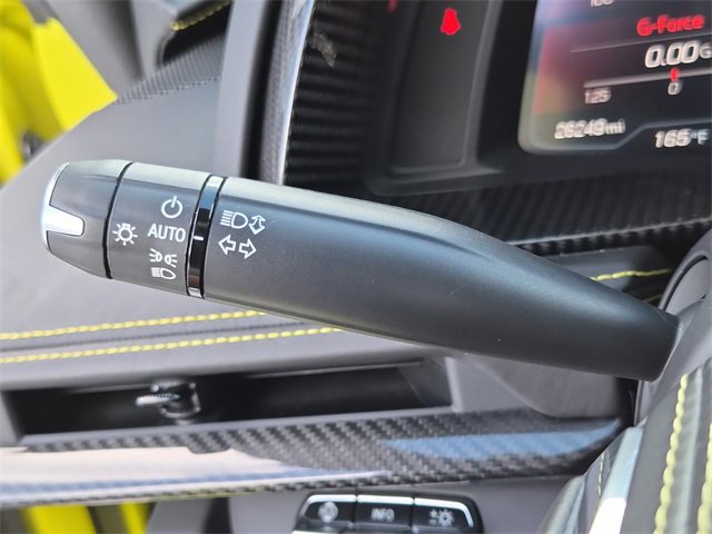 Used 2021 Chevrolet Corvette Stingray Premium Cpe w/ Z51 Performance Package image 27