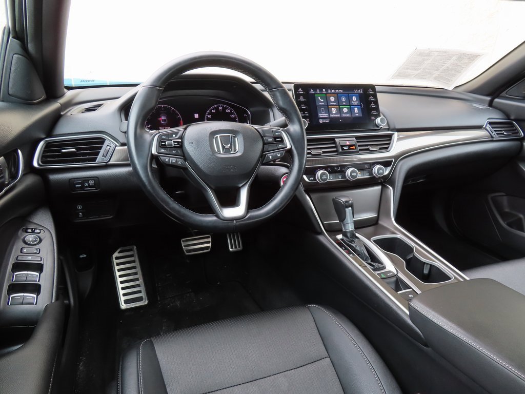 Used 2020 Honda Accord Sport image 4