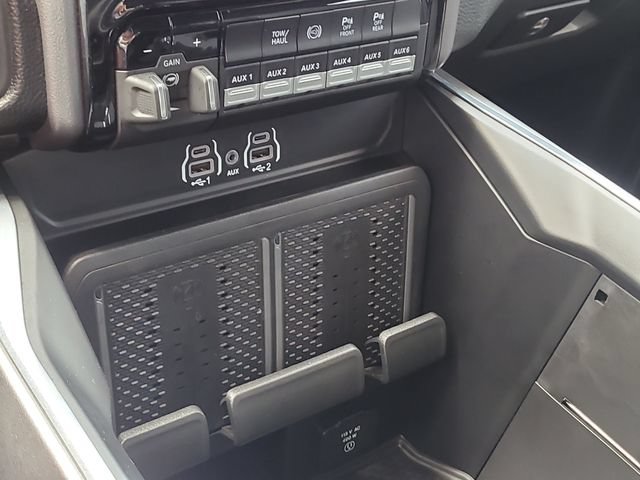 Used 2025 RAM 2500 Laramie w/ Towing Technology Group AWD/4WD image 27