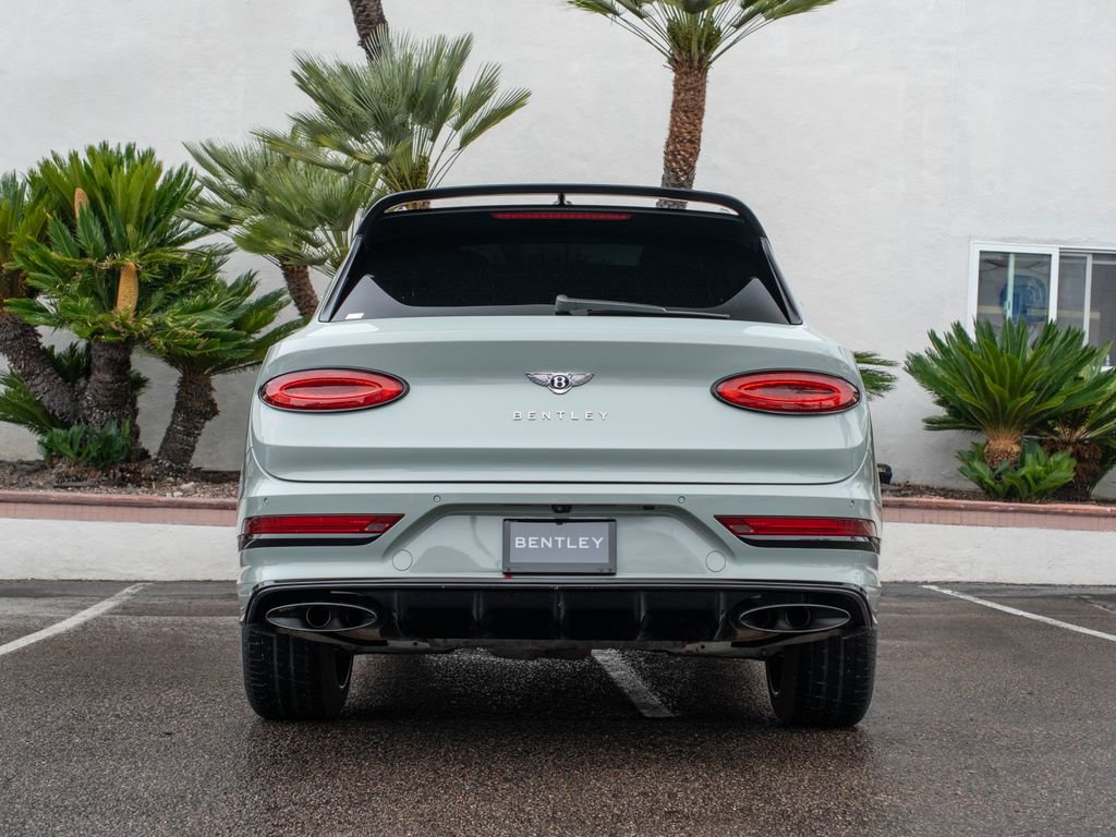 Used 2023 Bentley Bentayga Speed AWD/4WD image 42