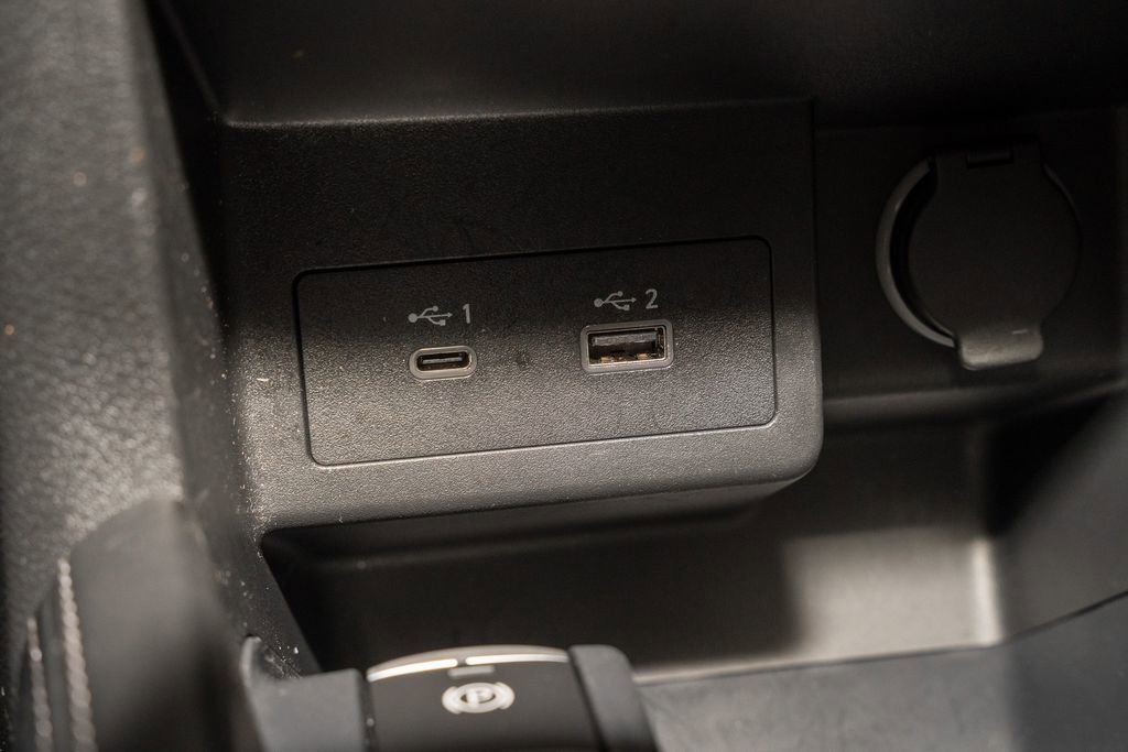 Certified 2024 Nissan Kicks SV image 14