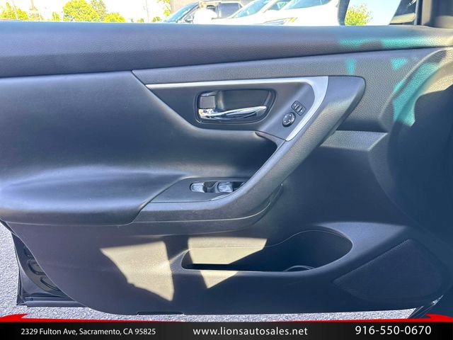 Used 2017 Nissan Altima 2.5 SV w/ Convenience Package FWD image 19