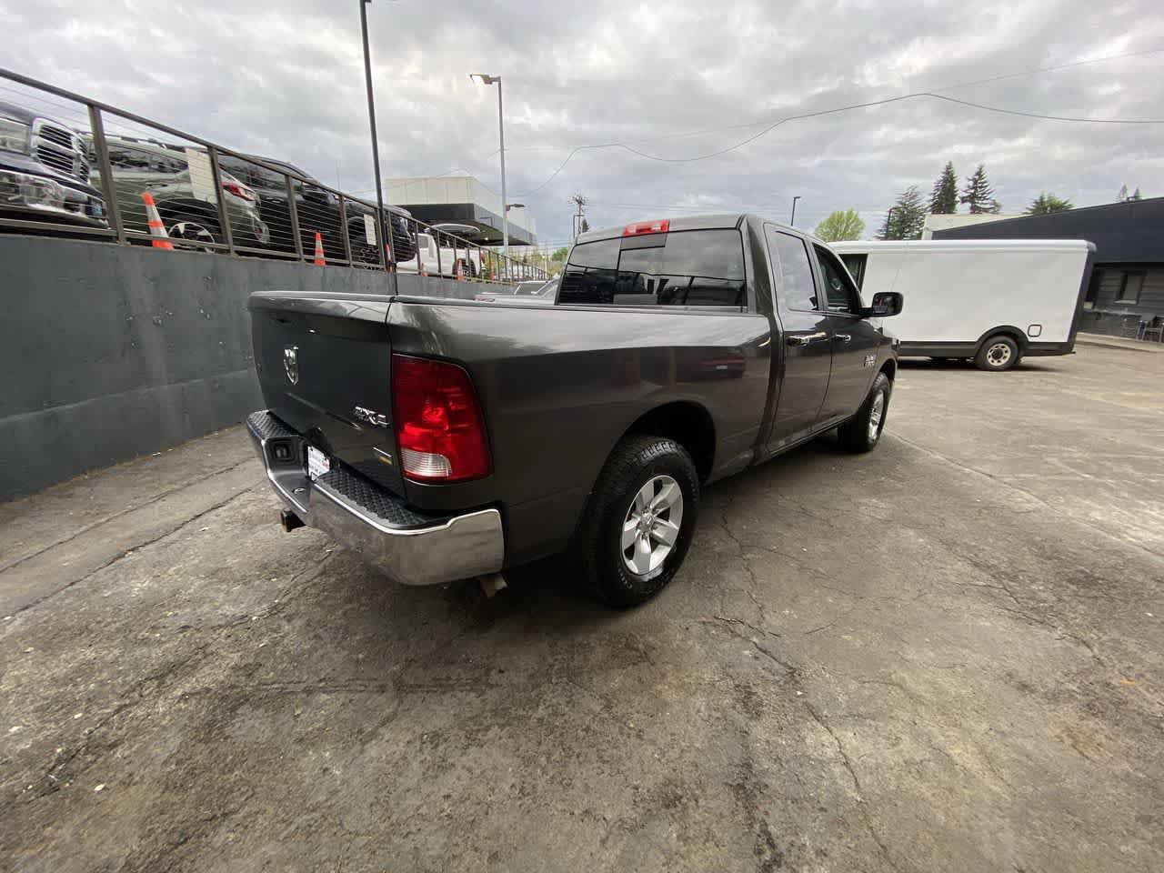 Used 2017 RAM 1500 Express AWD/4WD image 6