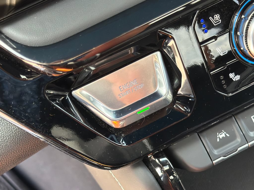 Certified 2025 GMC Sierra 1500 AT4X AWD/4WD image 31
