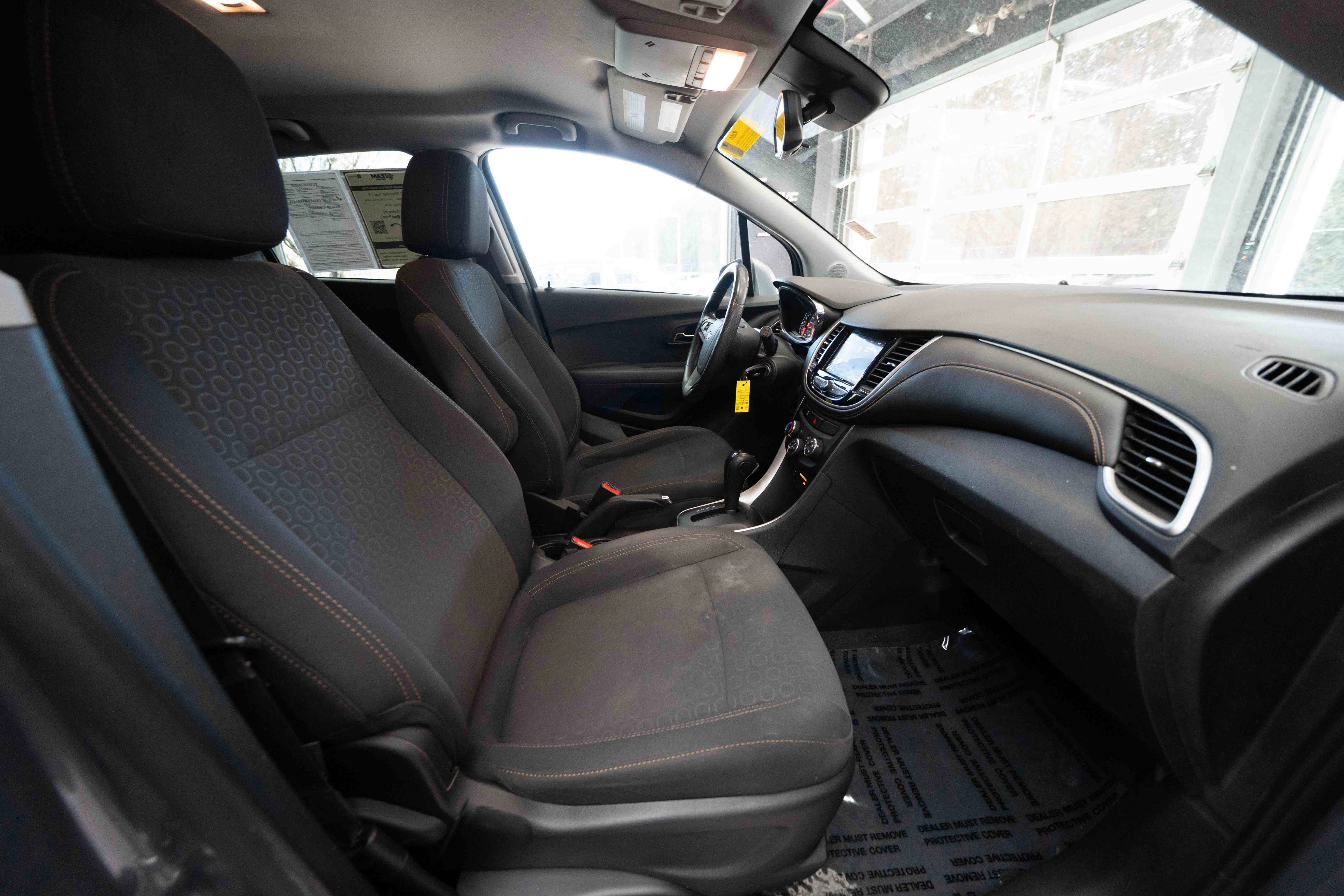 Used 2020 Chevrolet Trax LS w/ Tint and Cruise Package image 27