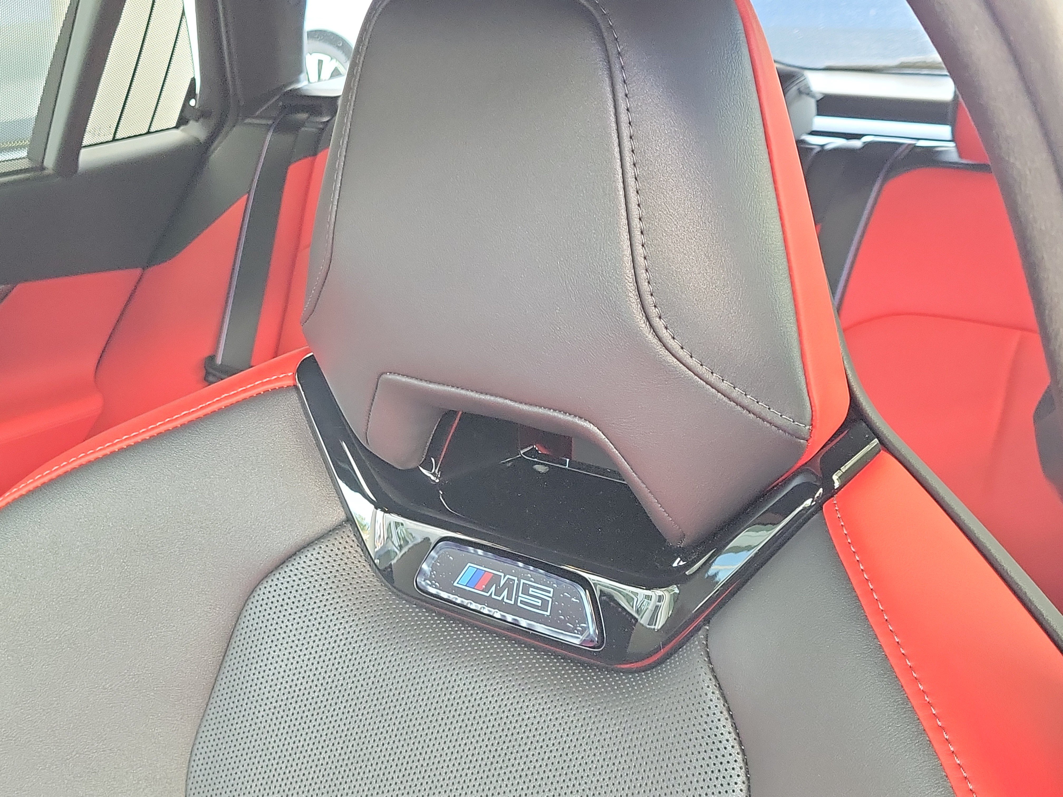New 2027 BMW M5 Touring AWD/4WD image 15