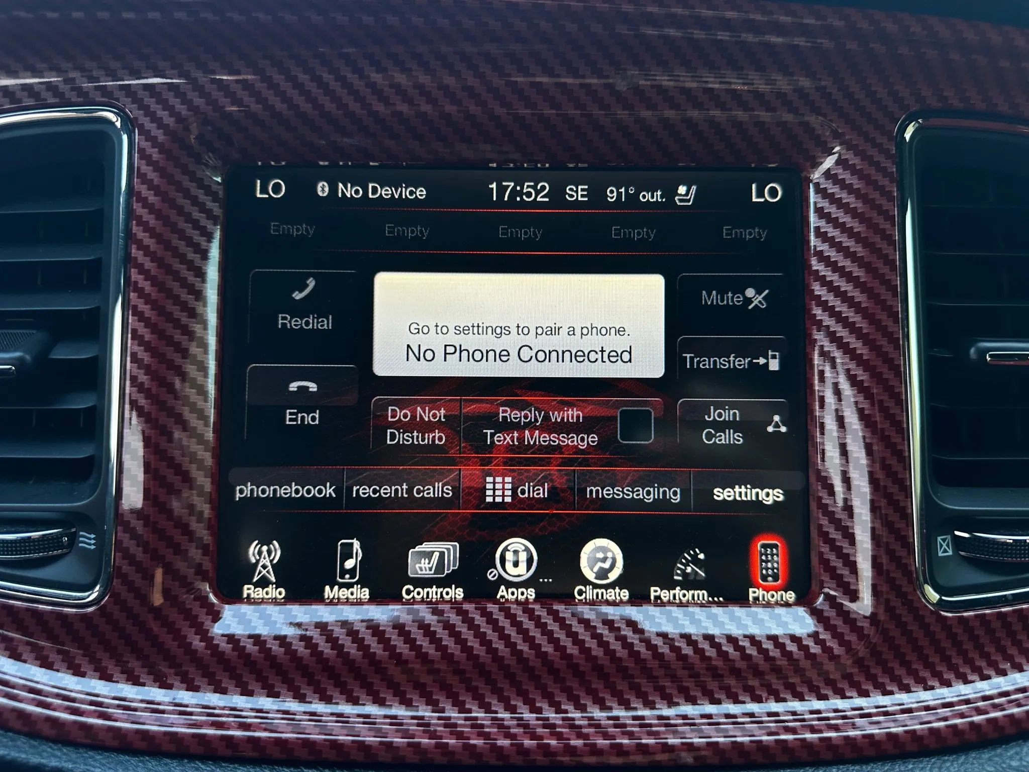 Used 2016 Dodge Challenger SRT Hellcat image 40