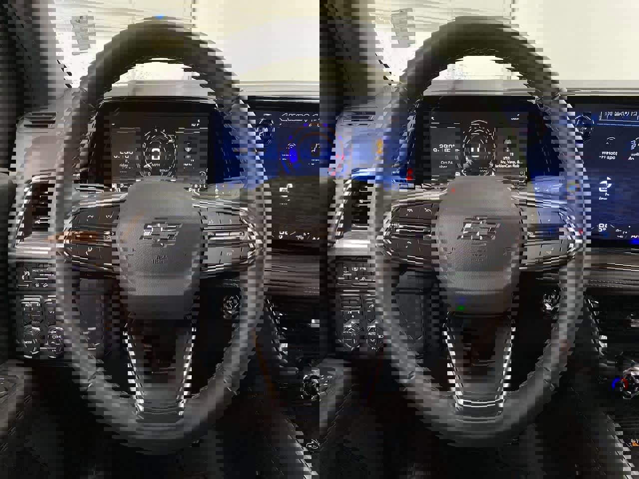 Used 2025 Chevrolet Suburban Z71 image 20