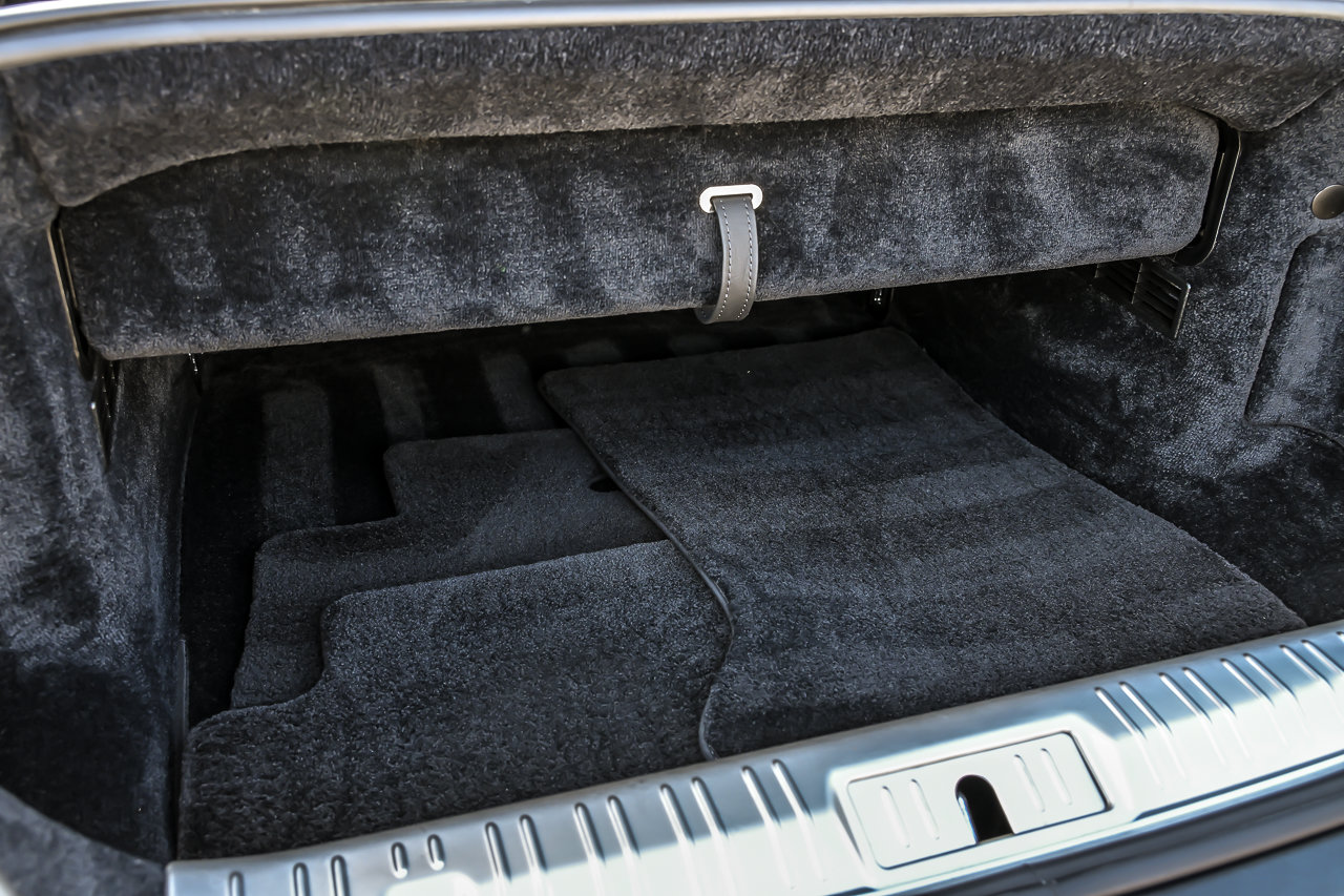 Used 2016 Rolls-Royce Dawn RWD image 14