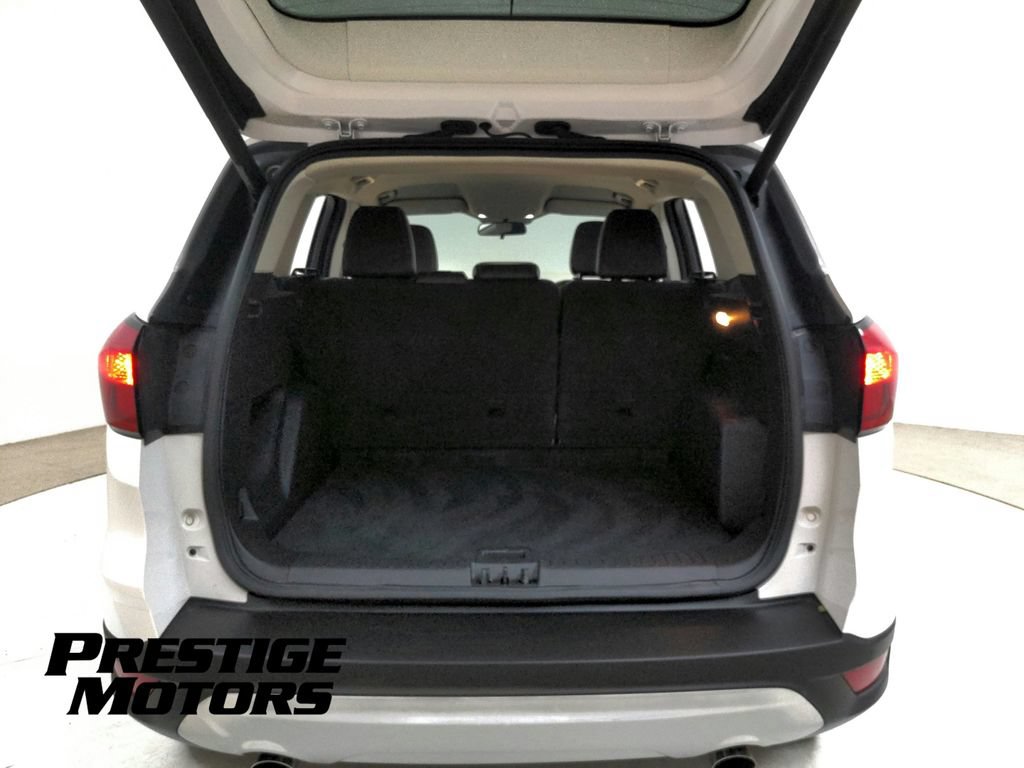 Used 2019 Ford Escape SEL AWD/4WD image 47