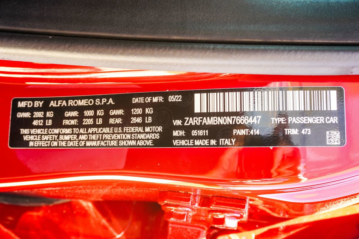 Used 2022 Alfa Romeo Giulia Veloce image 41