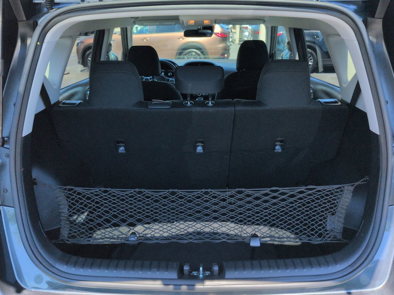 Used 2025 Kia Soul LX image 13
