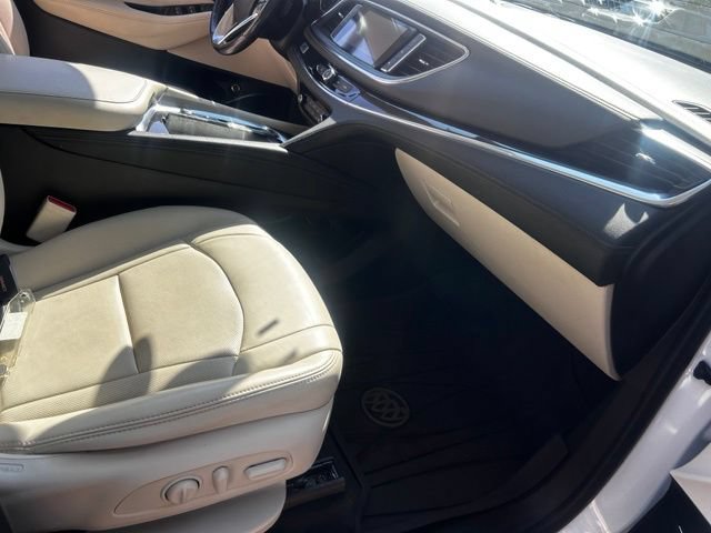 Certified 2023 Buick Enclave Essence w/ Experience Buick Package AWD/4WD image 22